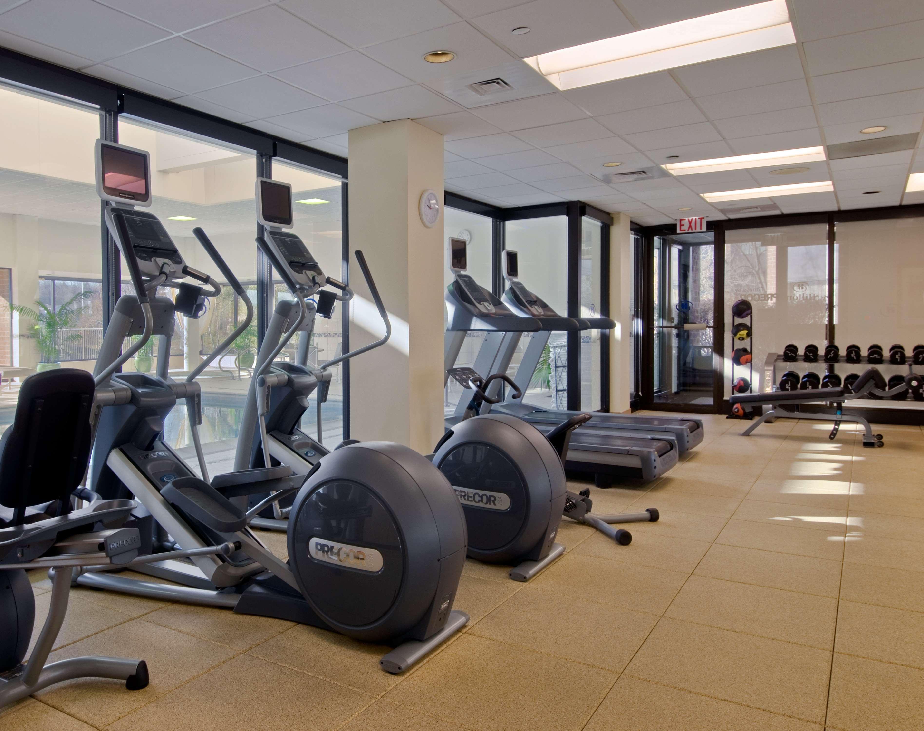 Doubletree By Hilton Lisle Naperville Exterior photo